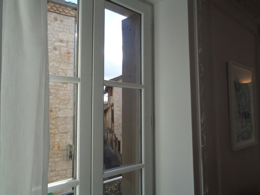 B&B Le Chat Qui Dort Montricoux 외부 사진