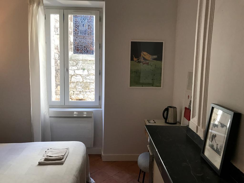 B&B Le Chat Qui Dort Montricoux 외부 사진