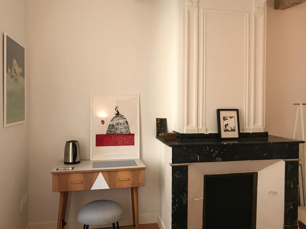 B&B Le Chat Qui Dort Montricoux 외부 사진